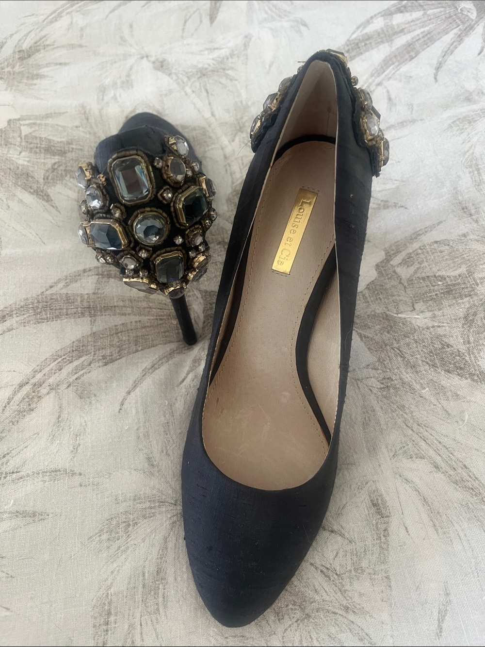 Louise et Cie Navy Jeweled Heel Pumps - Picture 2 of 3
